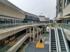 -易生活购物公园