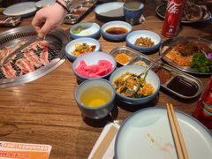 -明洞阿姨·韩式酱蟹烤肉·创意料理(三元桥店)