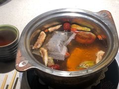 鲜果记忆招牌锅-一叶一世界•素食餐厅(环球中心店)