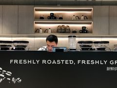 -瑞幸咖啡(1+1大厦店)