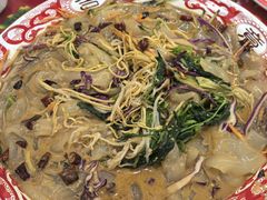 -闯关东东北农家菜(崂山石老人店)