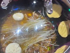 -玺炖·中国铁锅炖(虹桥天街店)