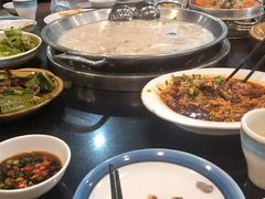 -老来福·非遗酸汤兔(凯旋路店)