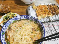 毛细-陇上全荟兰州传统牛肉面(延吉路店)