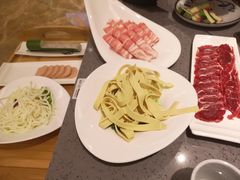 -彩虹坊火锅(宁穿路店)