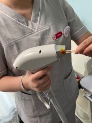 -咪咪专业脱毛连锁机构