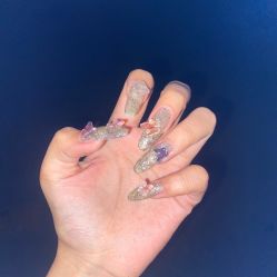 -小四撸猫美甲咖