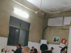 -阿阳牛腩腌面店