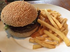 -Geneva日内瓦餐厅(西郊宝成花苑店)