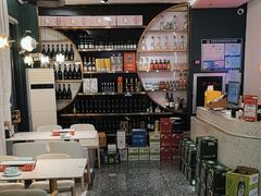 -嗨辣小聚·盘锦河蟹·海鲜烧烤龙虾(盘锦十年好店)