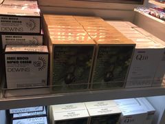-王权免税店(廊曼机场店)
