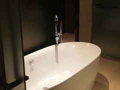 -广州天河希尔顿酒店