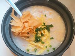 荔湾艇仔粥-粤域茶餐厅