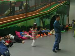 -蒙特利亲子乐园