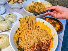 -李与白包子铺(桐梓林店)