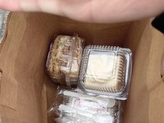 -红宝石·鲜奶小方·海派西点房(浦三店)