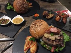 -HIGH FIVE哈福手工汉堡(桂林路店)