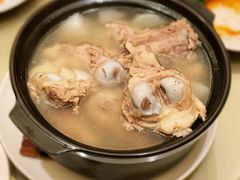 筒骨蘿蔔煲-沙龙酒家