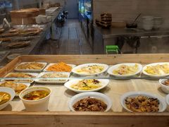 自助取餐区-老乡鸡(上海白玉兰广场店)