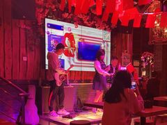 -喜鹊音乐酒馆(西街店)