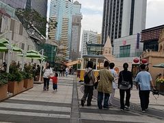 -中航城君尚购物中心