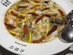 -渔语鱼新川菜Bistro(万象天地店)