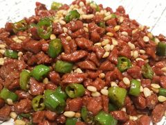 尖椒牛肉粒-梅龙镇酒家(南京西路总店)