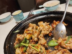 辣辣地啫啫田鸡-常来小聚·广州非遗传承餐厅(高德置地店)