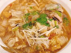 得莫利炖活鱼-镜泊湖酒家(兴华街金鼎店)