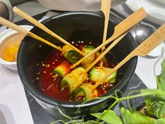 -红鼎豆捞·非遗鲍皇汤火锅(宝丰路店)