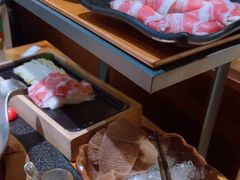 -湊湊火锅·茶憩(南京东路悦荟店)