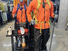 -迪卡侬(大英山店)