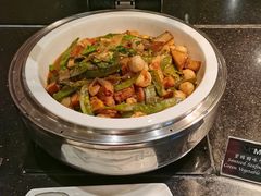 -上海西藏大厦万怡自助餐厅(徐汇店)