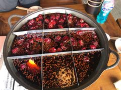 -白乐天毛肚火锅馆(南滨路店)