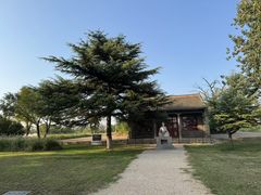 -汉长安城未央宫国家考古遗址公园