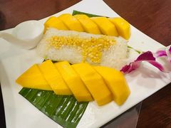 -Dang restaurant (patong phuket)