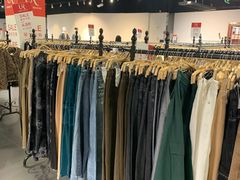 -燕莎奥特莱斯购物中心