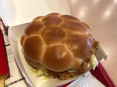 -麦当劳(百联西郊购物中心店)