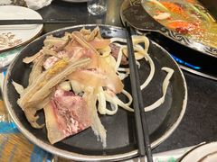 -小志家.鲜牦牛肉牛杂火锅野生菌汤锅
