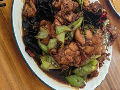 -美顺香食府鱼头老店(雪野湖店)