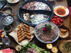 -萍姐火锅·公路夜市(武汉首店)