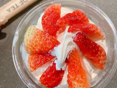 草莓冰激凌-喜茶(上海兴业太古汇店)
