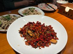 -鸽舞笙平金牌烧鸽子·融合菜(鲁谷店)