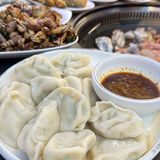 在青岛吃大锅蒸汽海鲜还得是他家 已开二十多年