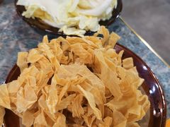 -三里屯土灶炖公鸡地锅鸡(江东店)