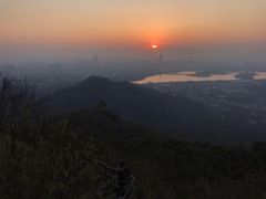 -紫金山山顶公园