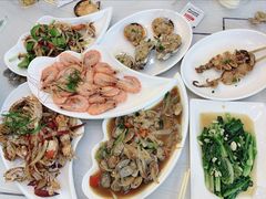 -覃记海鲜美食餐厅