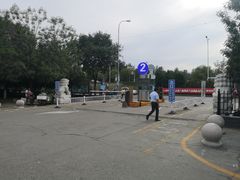 -岳各庄批发市场(西四环中路店)