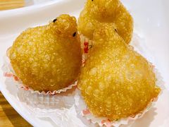 金腿咸水角-赏点粤式点心(广州塔店)