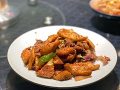风味馕炒肉-阿拉丁新疆风味餐厅·清真(罗廊巷店)